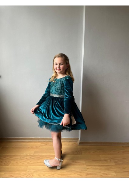 Kadife Çocuk Abiye Elbise Yeşil modelleri