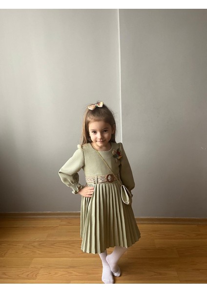 Triko Çanta Aksesuarlı Çocuk Abiye Yeşil