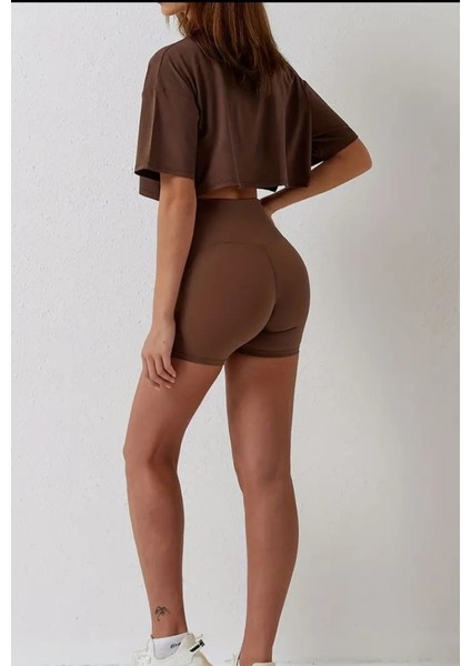Kadın Crop Baskısız Düz Oversize Salaş T-Shirt modelleri