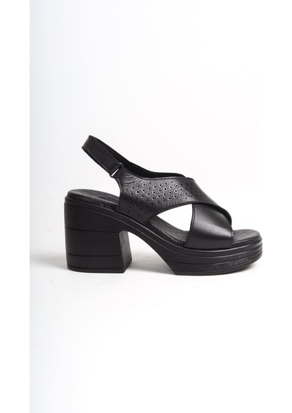 Hakiki Deri Siyah 10 cm Platform Çapraz Kadın Sandalet TMD20241002