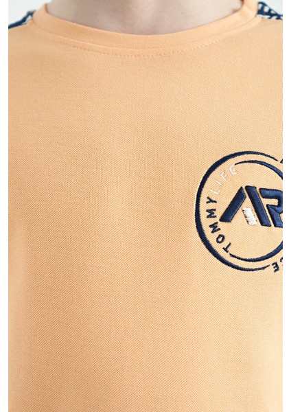Kavun Içi Omuz Baskı Detaylı Standart Kalıp O Yaka Erkek Çocuk T-Shirt - 11121 modelleri