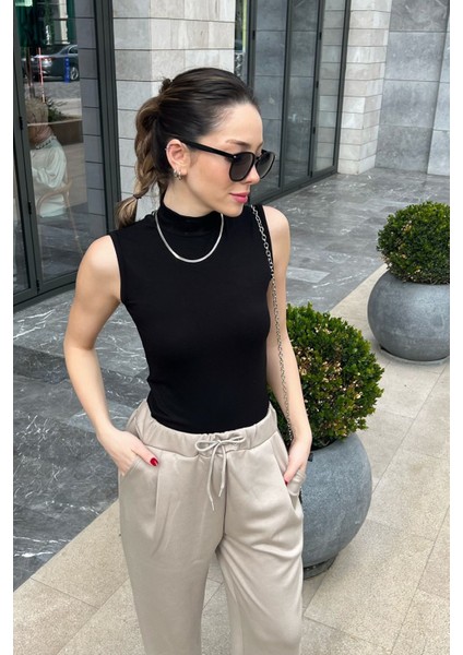 Siyah Kolsuz Dik Yaka Body fiyatları
