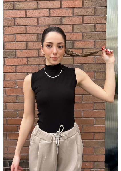 Siyah Kolsuz Dik Yaka Body modelleri