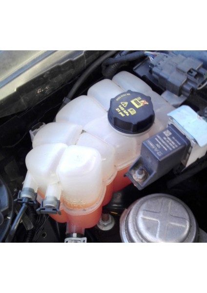 Mondeo Radyatör Yedek Su Deposu Genleşme Tankı 2015-2020