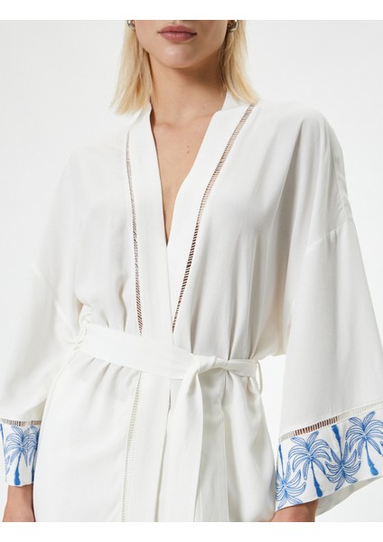 Uzun Oversize Kimono Keten Karışımlı Kemer Detaylı Floral Desen Detaylı indirimleri