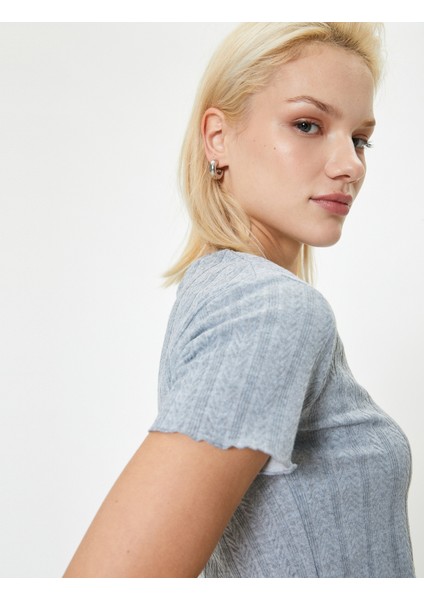 Basic Dokulu T-Shirt Kısa Kollu Bisiklet Yaka