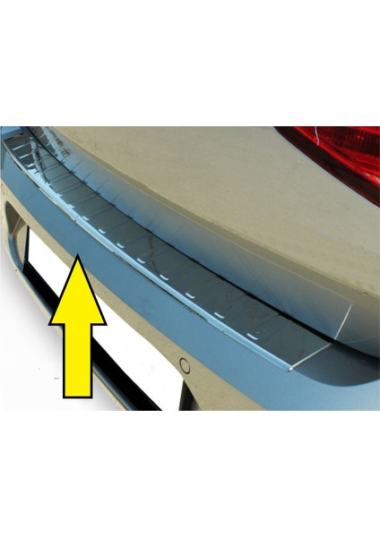 Passat B8 Arka Tampon Eişiği Krom 2015 2016 2017 2018 2019