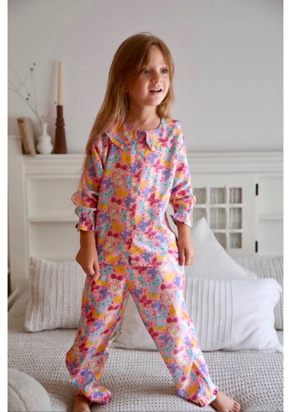 Kız Çocukbebekyaka Düğmeli Kelebekli Pijama Takımı