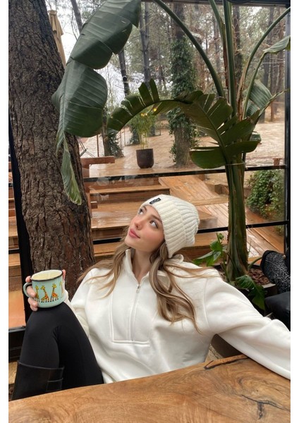 Kirli Beyaz Fermuar Detaylı Oversize Sweatshirt fırsatları