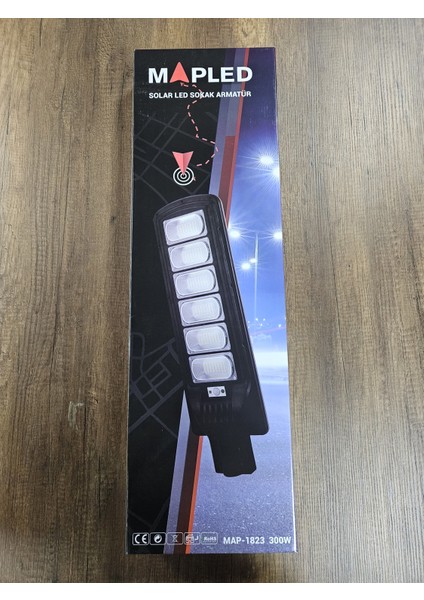 300W Güneş Enerjili LED Projektör Garantili Profesyonel Yüksek Işık Doğadan Gelen Enerji fiyatları