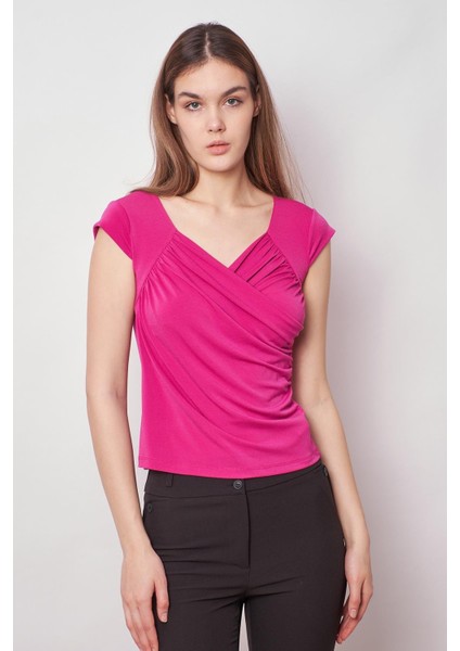 Likralı Şık Krep Kumaş Kruvaze Anvelop Önü Büzgülü Kelebek Kol Body Bluz-Magenta fiyatları