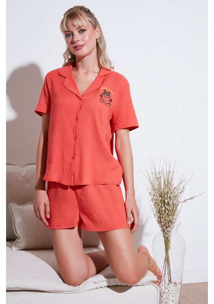 Gömlek Yaka Beli Lastikli Kısa Kollu Şortlu Kadın Pijama Takımı 611PT00065