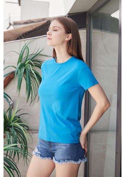 Kadın Sıfır Yaka Kırışmaz Span Karışımlı Şık Kısa Kol Likralı T-Shirt Bluz-Mavi modelleri