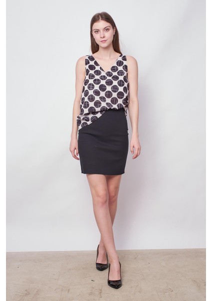 Likrasız Şık Kumaş Desenli Ön Arka V Yaka Kolsuz Ceket İçi Bluz-Bej Puan