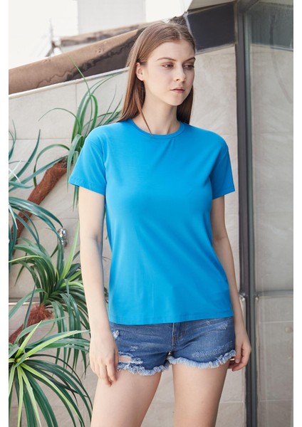 Kadın Sıfır Yaka Kırışmaz Span Karışımlı Şık Kısa Kol Likralı T-Shirt Bluz-Mavi