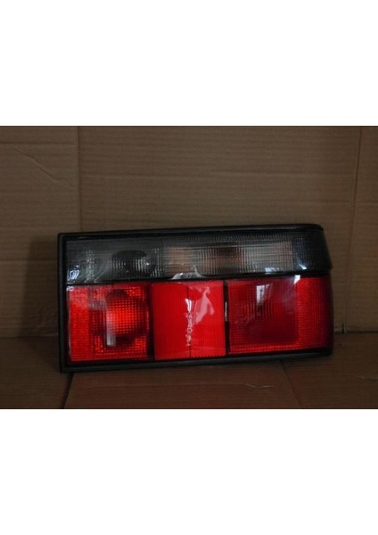 Renault R9 R11 Fairway Sağ Arka Stop Lambası 7700773355 Kn Gold