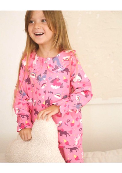 Kız Çocuk Unicorn Temalı Pembe Düğmeli Bebek Yaka Pijama Takımı indirimleri
