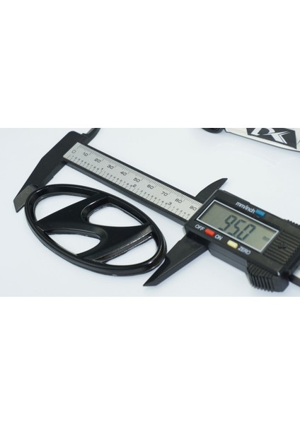 I20 Parlak Siyah Bagaj Logo Hyundai Ile Uyumlu indirimleri