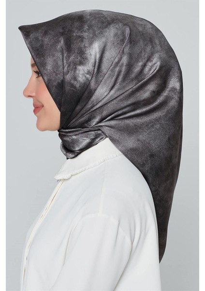 Nostalji Serisi Twill İpek Eşarp 8333D-88 fırsatları