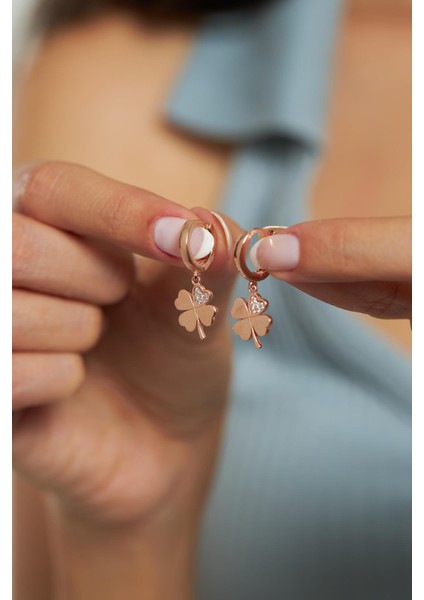 Zirkon Taşlı Rose Dört Yapraklı Yonca Halka Gümüş Küpe fiyatları