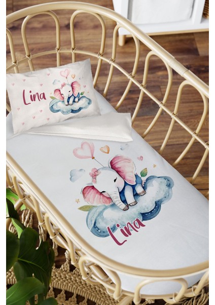 Isme Özel Anne Yanı 60X100 Beşik Uyku Nevresim Takımı Buluttaki Sevimli Fil