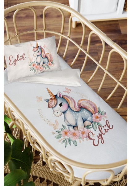Isme Özel Anne Yanı 60X100 Beşik Uyku Nevresim Takımı Çiçekli Unicorn