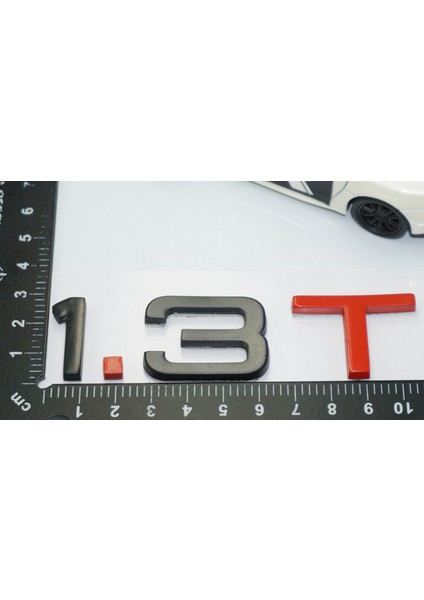 1.3 T Bagaj Siyah Kırmızı 3m Yazı Logo Audi Ile Uyumlu fırsatları