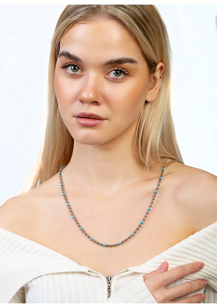 Gümüş Renk Kararmaz Metal Zincirli Firuze Doğaltaş Kombinli Kadın Kolye modelleri