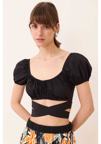 Beli Bağlama Detaylı Bluz Siyah Y2413004_001