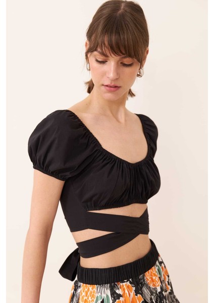 Beli Bağlama Detaylı Bluz Siyah Y2413004_001 modelleri