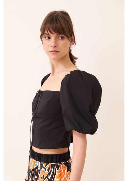 Kare Yaka Poplin Bluz Siyah Y2413006_001 fırsatları