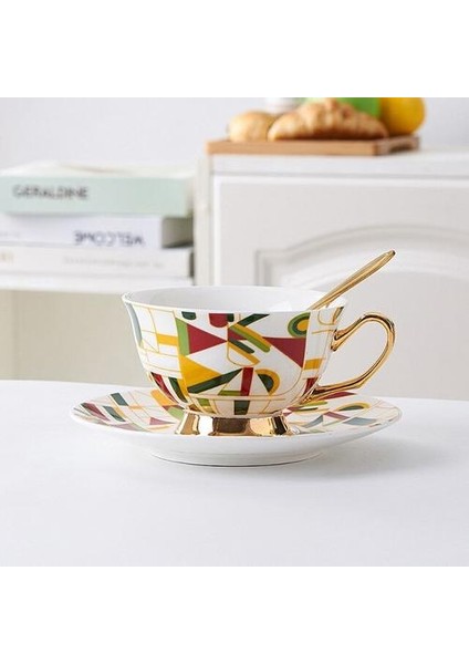 Dekor Vintage Porselen Kahve Fincanı Lüks Tasarımcı Ingilizce Çay Seti Kahve Fincanı Espresso Seyahat Çay Kupası Seti | Kahve Kupası ve Amp;tabak Setleri (Yurt Dışından)