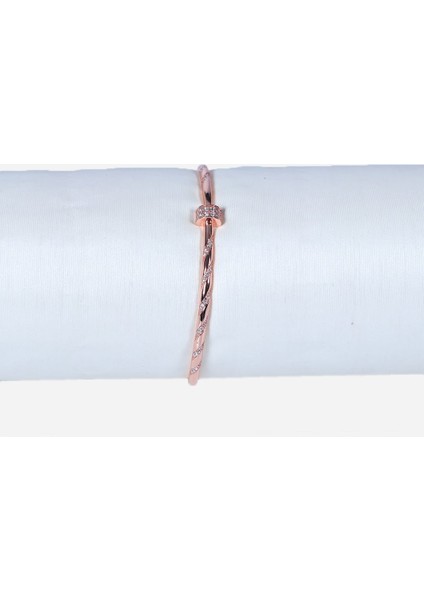 Cartier Çivili Gümüş Bileklik NUR-BL00092