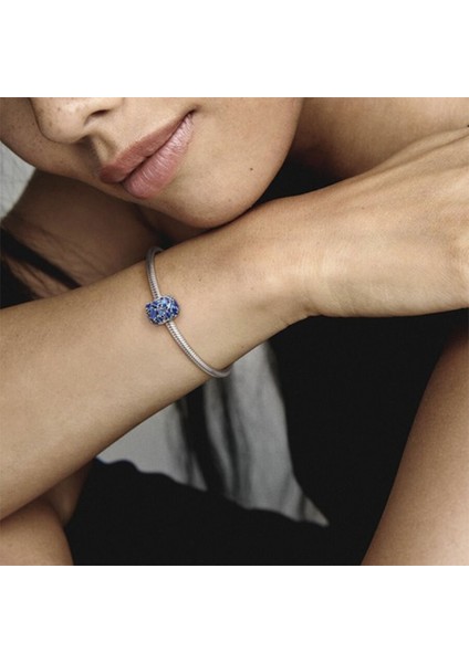 Pave Baget Taşlı Gümüş Charm NUR-BL12403 modelleri