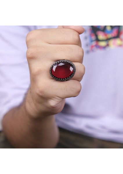 Erkek Kırmızı Taşlı İşlemeli Gümüş Yüzük NUR-YZ01024