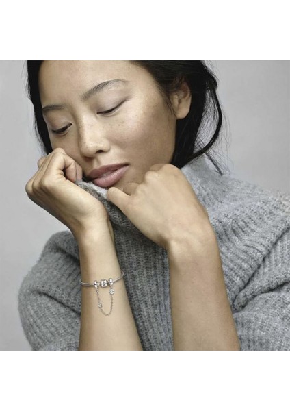 Güvenlik Zinciri Gümüş Charm NUR-BL12427 fırsatları