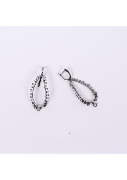 Siyah Sallantılı Gümüş Küpe NUR-KP00881