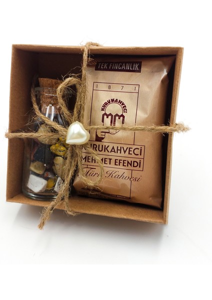 As Gift Kişiye Özel Gold Detaylı Beyaz Fincan & Kahve Yanı Cam Su Bardağı & Gold Metal Kutulu Mum & Kutuda Draje ve Mehmet Efendi Türk Kahvesi & Dekoratif Kalp Biblo Hediye Seti