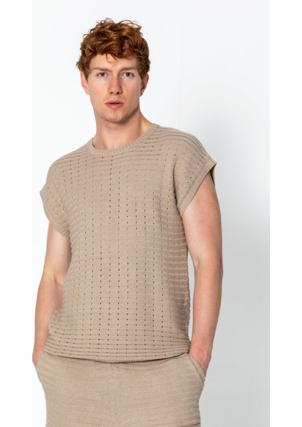 Erkek Fit Extra Rahat Düğmeli Bisiklet Yaka Delikli T-Shirt Ve Şort Takım