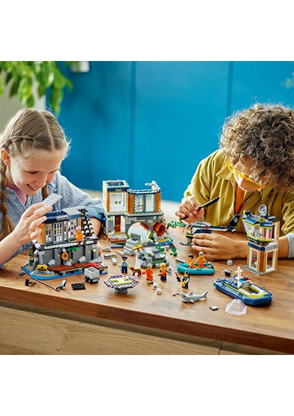 City Polis Hapishane Adası 60419 indirimleri