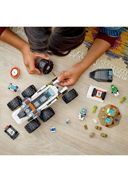 City Uzay Keşif Robotu ve Uzaylı Canlı 60431 indirimleri