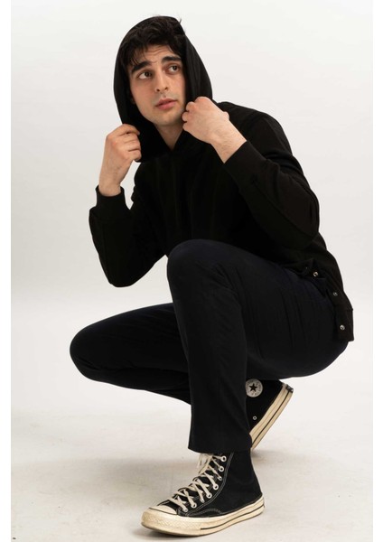 Çıt Çıt Detaylı Kapüşonlu Erkek Sweatshirt indirimleri