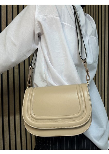 Günlük Kadın Omuz Çantası Dikiş Detaylı Ayarlanabilir Çapraz Askılı Şık Sade 4000