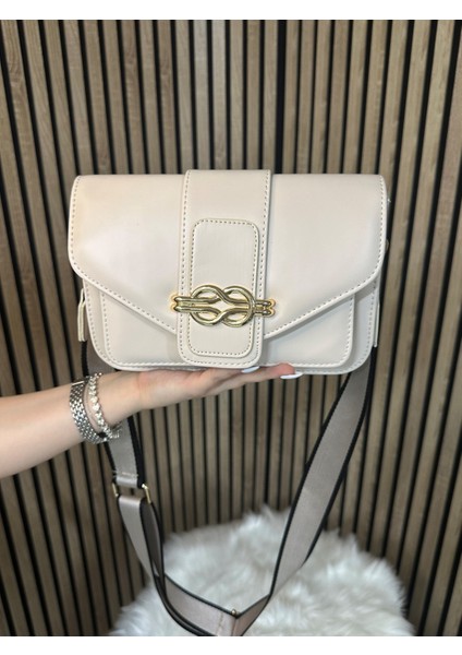 Günlük Kadın Omuz Çantası Tokalı Ayarlanabilir Çapraz Askılı Şık 4001