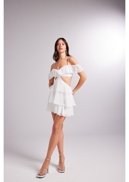 Mini Boy Dekolteli Açık Omuz Detaylı Ruby Elbise Beyaz modelleri