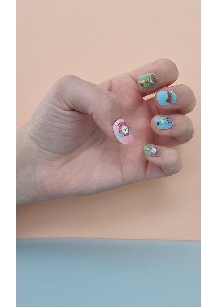 12 Li Yapışkan Stickerlı Çocuk Takma Tırnak Oyuncak Seti - 5 - 14 Yaş Arası - Model 14