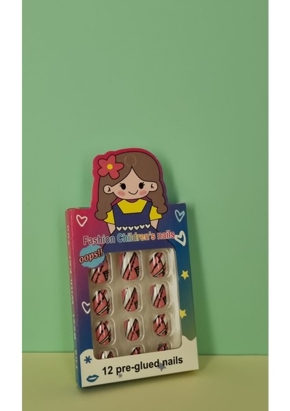 12 Li Yapışkan Stickerlı Renkli Baskılı Çocuk Takma Tırnak Oyuncak Seti - 5- 14 Yaş Arası - Model 26