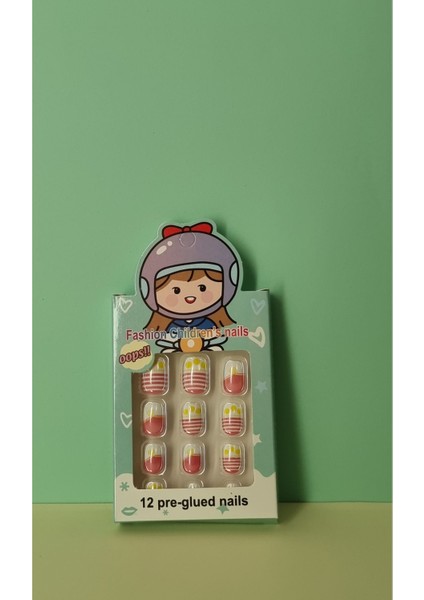 12 Li Yapışkan Stickerlı Renkli Baskılı Çocuk Takma Tırnak Oyuncak Seti - 5- 14 Yaş Arası - Model 22