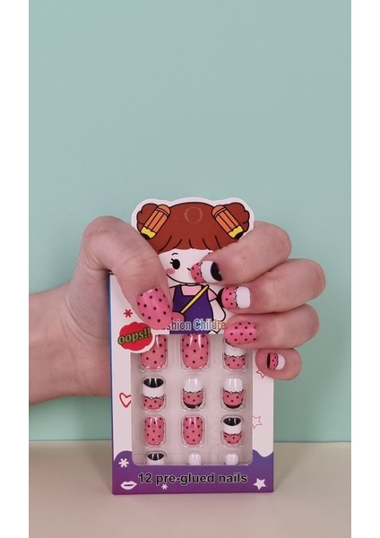 12 Li Yapışkan Stickerlı Renkli Baskılı Çocuk Takma Tırnak Oyuncak Seti - 5- 14 Yaş Arası - Model 44