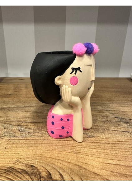Iki Cadı Tasarım, Düşünen Kız Mini Saksı, Mumluk, Dekoratif Obje fırsatları